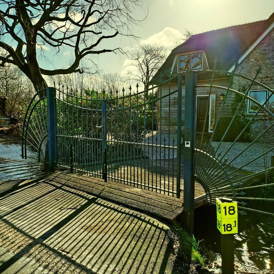 Reeuwijkse Plassen Екстериор снимка